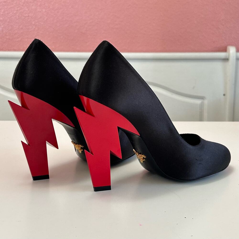 PRADA Lightning cloth heels black satin red heel pumps size 39 EUC - Picture 2 of 11